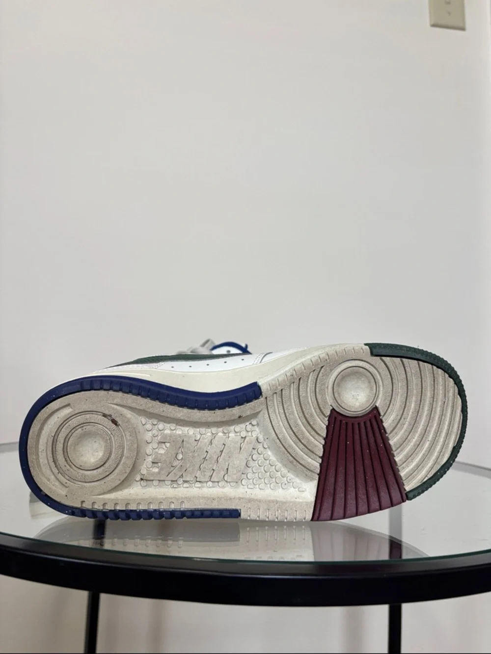Nike Gamma Force Low-Top Sneaker Sail Green Navy Maroon Sz 8 Women’s